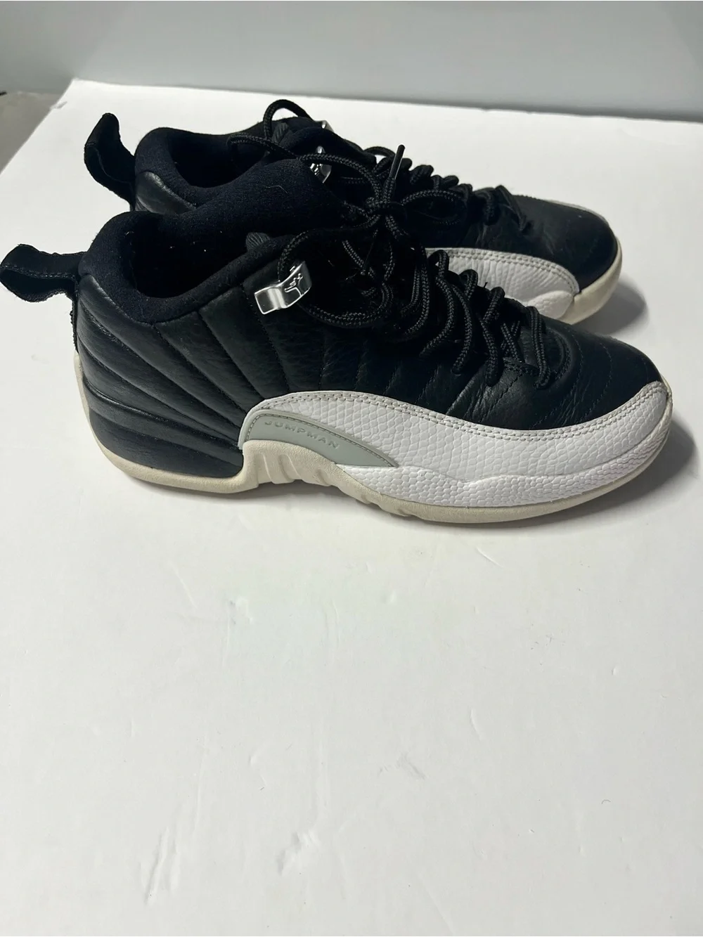 Size 4y- Jordan 12 Retro Low Playoffs 2017